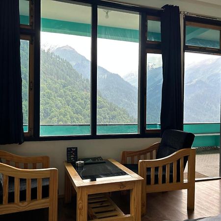 Aman Resort, Tosh Village, Himachal Pradesh ภายนอก รูปภาพ