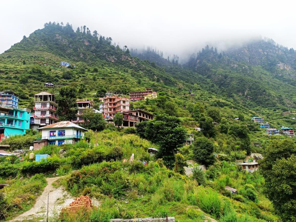 Aman Resort, Tosh Village, Himachal Pradesh ภายนอก รูปภาพ