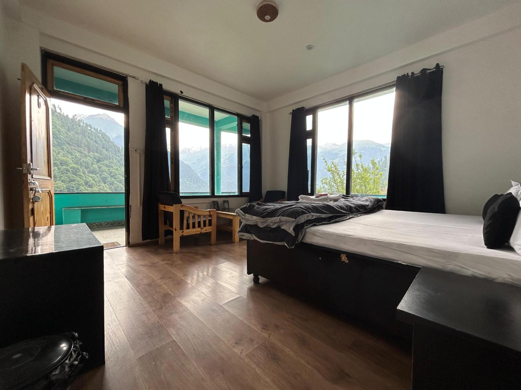 Aman Resort, Tosh Village, Himachal Pradesh ภายนอก รูปภาพ